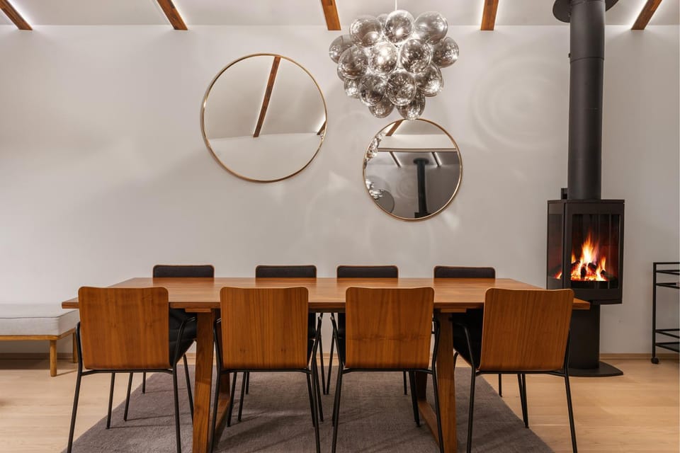 Living room, Seating area, Dining area
