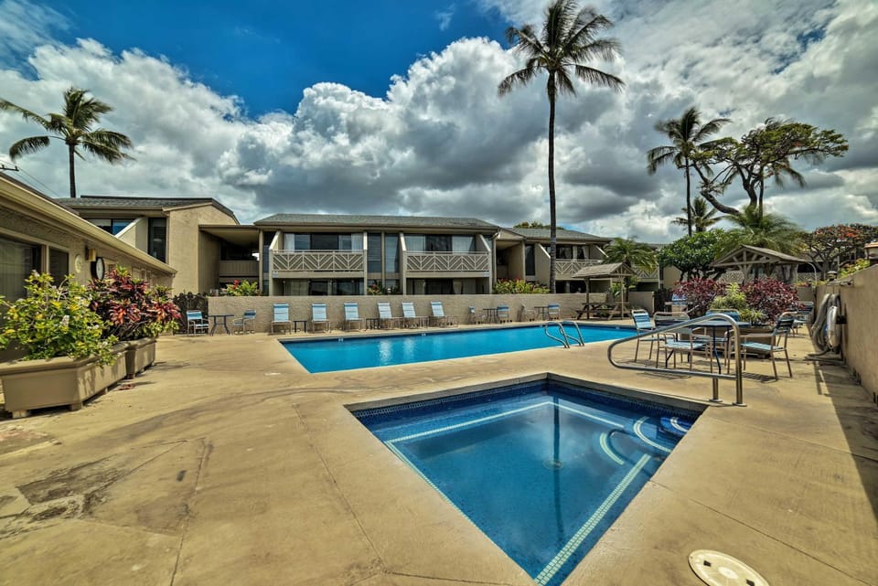 Ocean-View Kihei Condo w/ Pool Access! House in Kihei