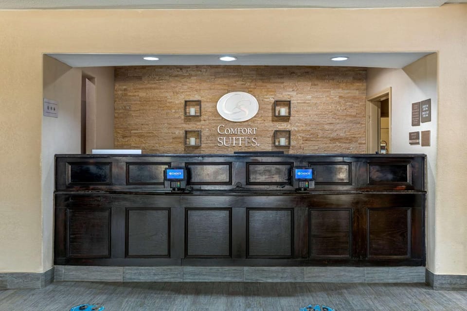 Lobby or reception, On site