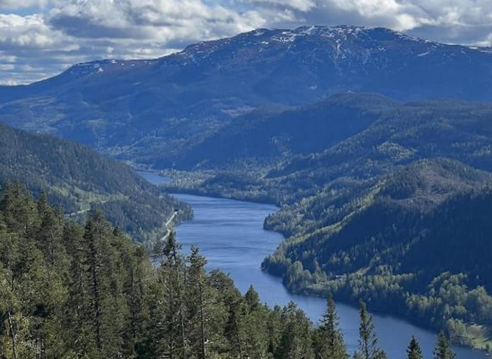 Day, Natural landscape, Lake view, Mountain view