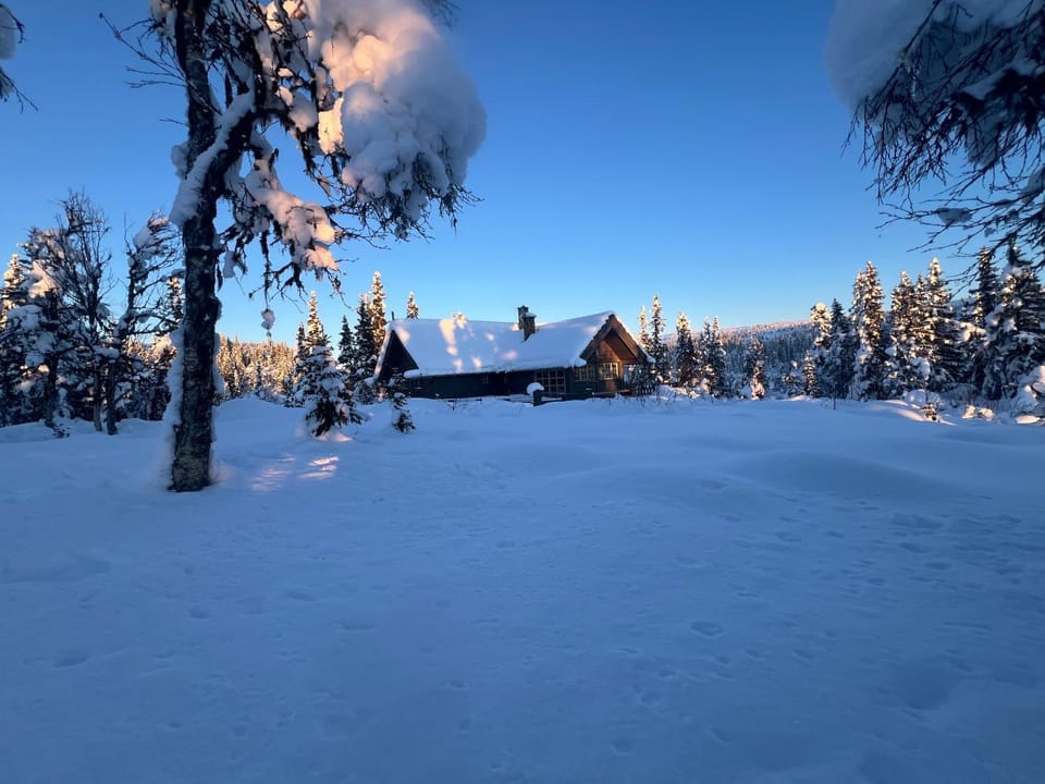 Day, Natural landscape, Winter, Fishing, Ski School, Skiing, Hiking