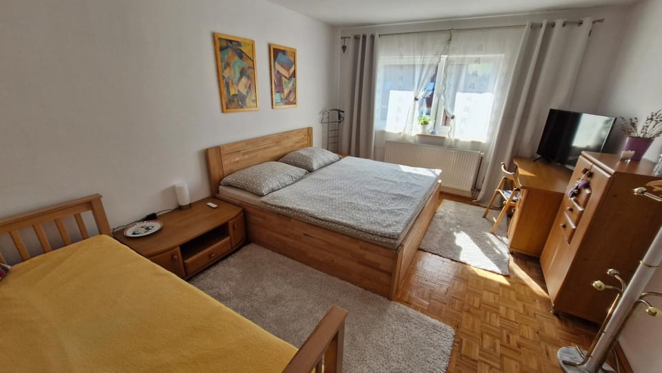 TV and multimedia, Bedroom