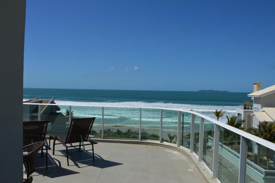 Belíssima cobertura duplex - De frente para o mar - Bombinhas-SC Apartment in Bombinhas