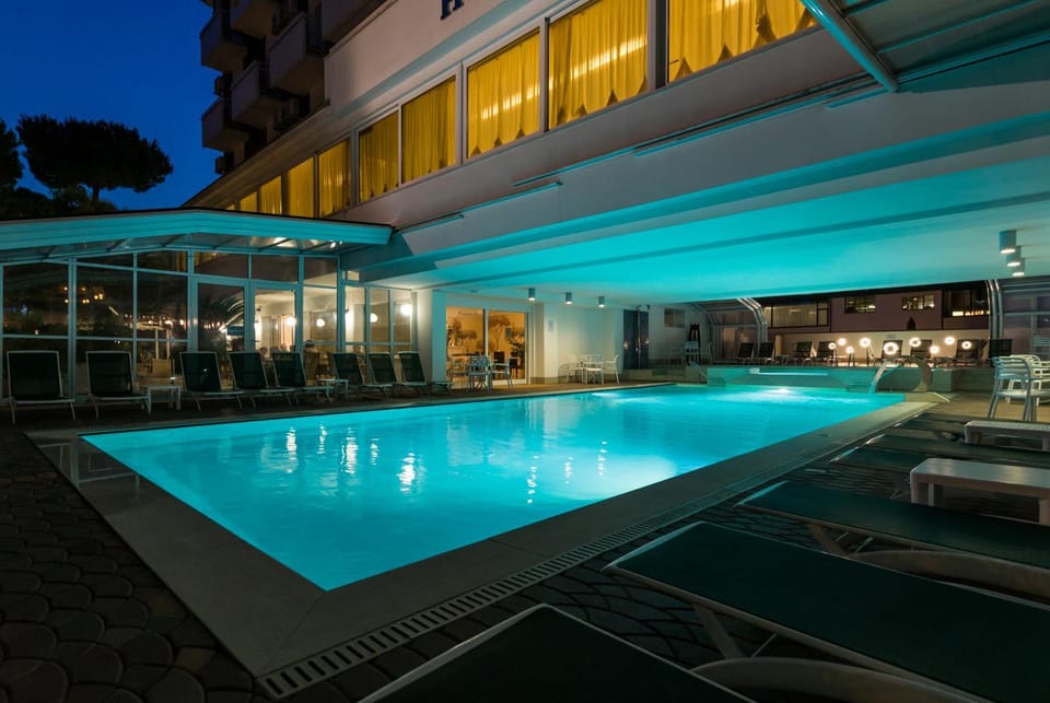 Property building, Swimming pool