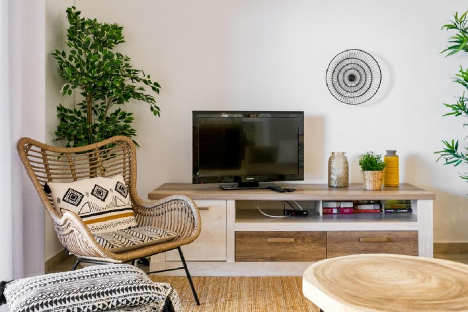 TV and multimedia, Living room, Seating area