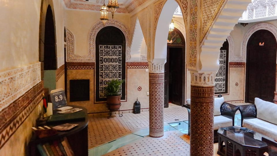 Patio, Day, Library, Lobby or reception, Other, Decorative detail