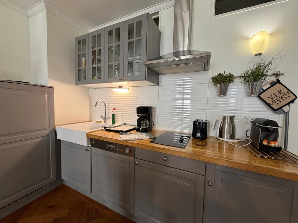 L'Appart D'Oli et Tiane Apartment in Bordeaux