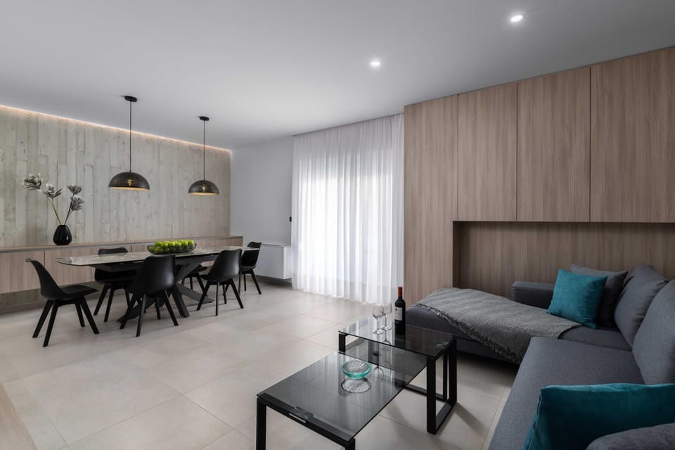 Living room, Seating area, Dining area