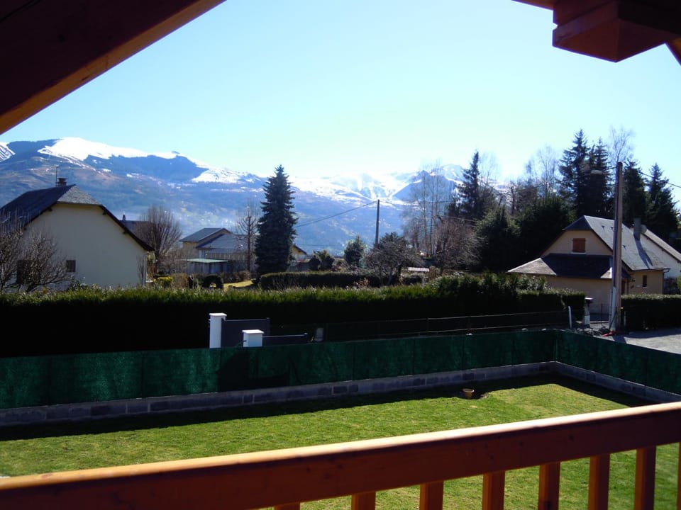 View (from property/room)
