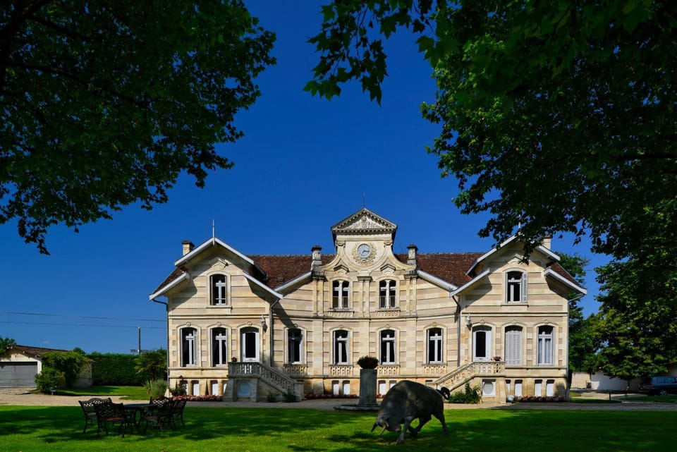 Property building, Garden