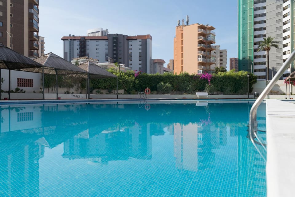 Property building, Swimming pool, Swimming pool