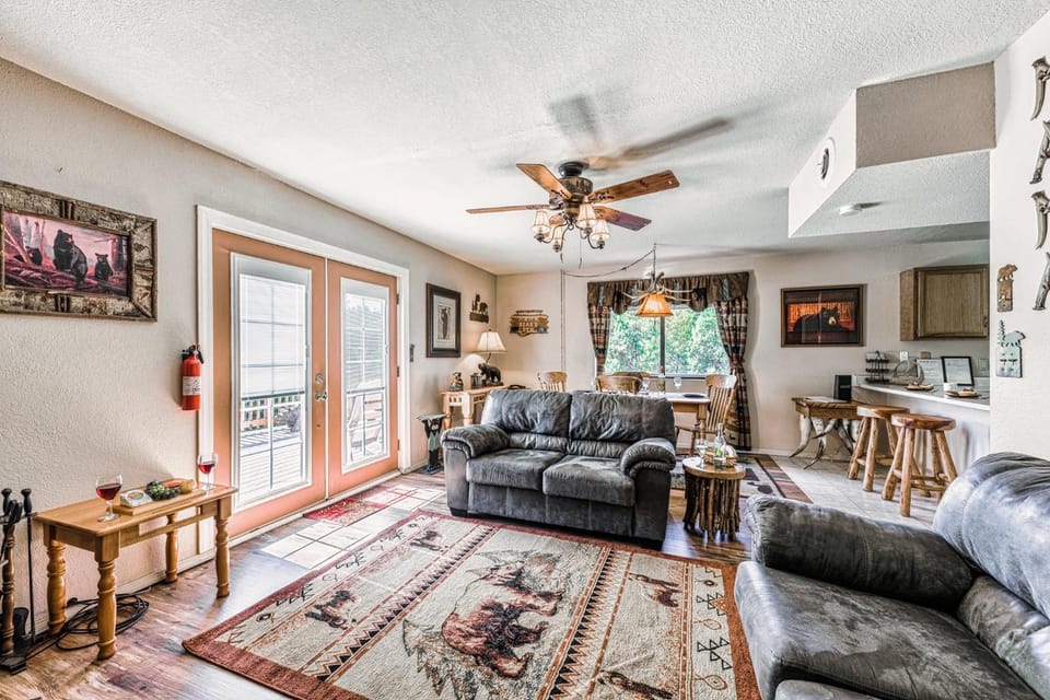 Living room, Seating area, furniture