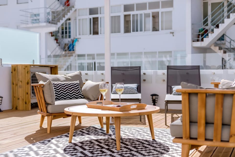 Patio, Balcony/Terrace, Seating area