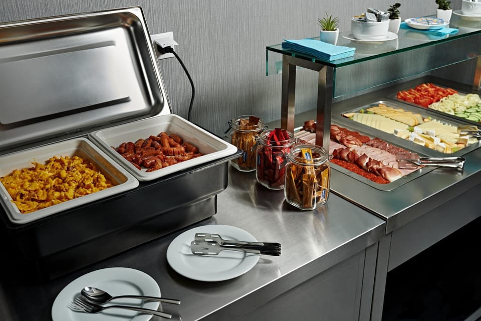 Buffet breakfast