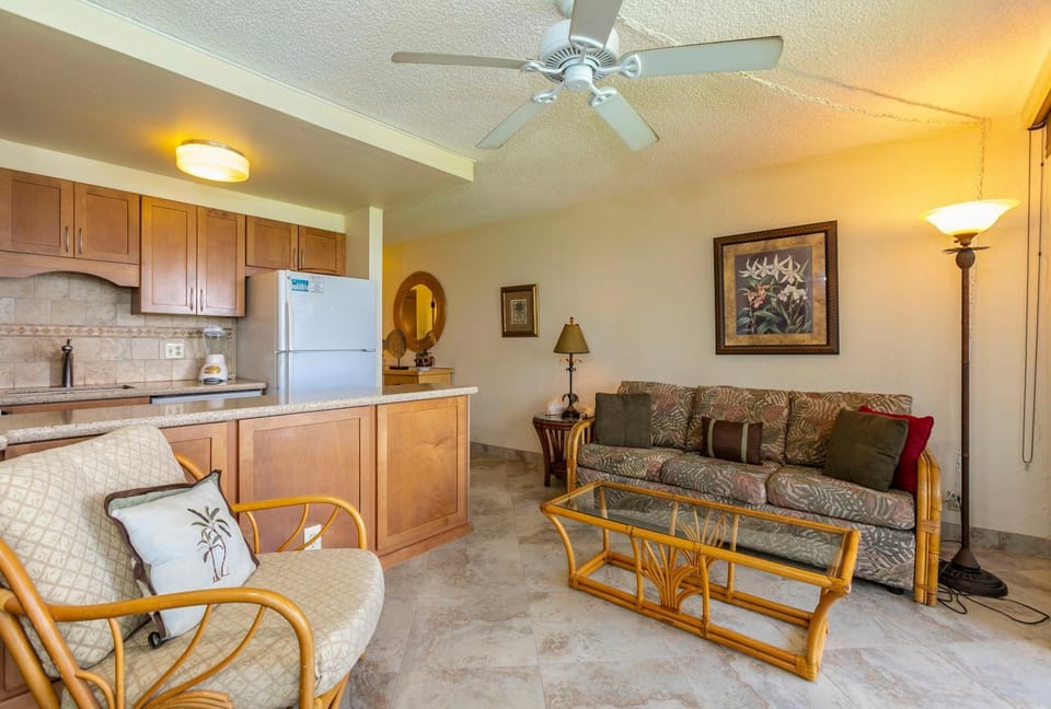 Kihei Surfside 307 Apartment in Wailea