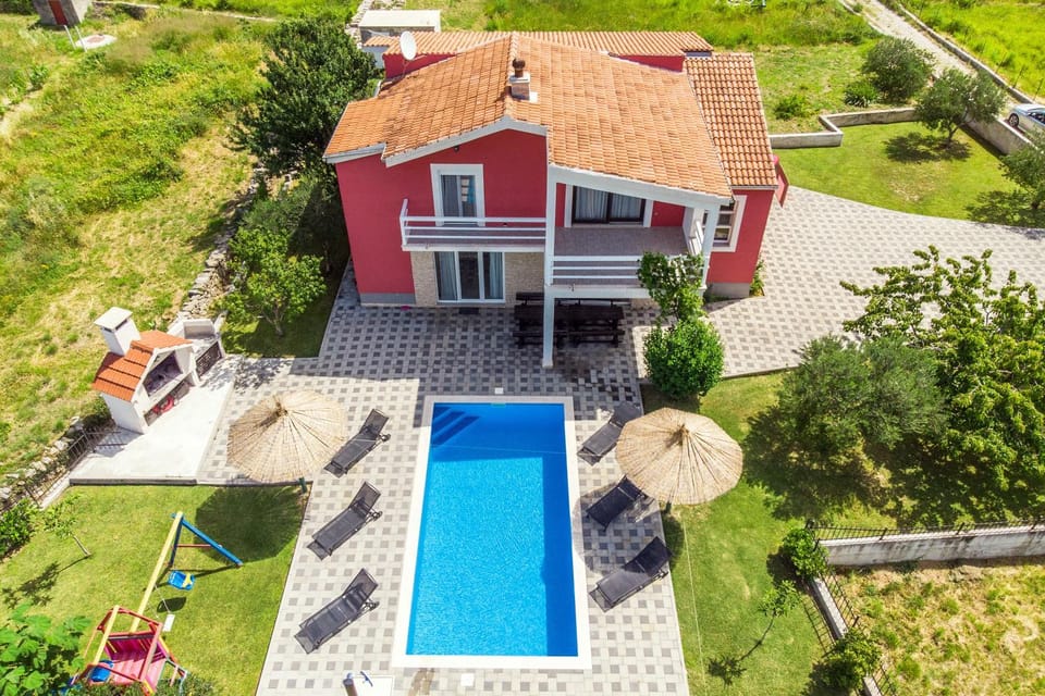 Villa with private pool, near Split Villa in Split-Dalmatia County