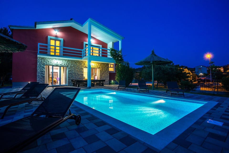Villa with private pool, near Split Villa in Split-Dalmatia County