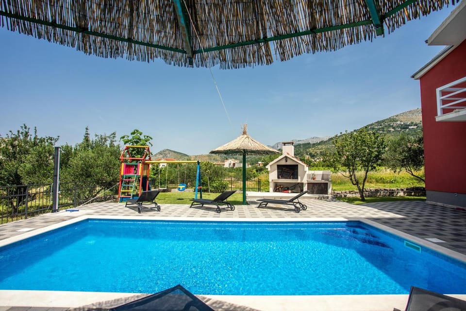 Villa with private pool, near Split Villa in Split-Dalmatia County