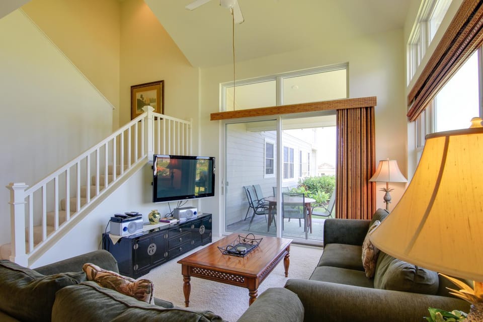 Tropical Kona Resort Townhome: Patio + Ocean Views House in Big Island