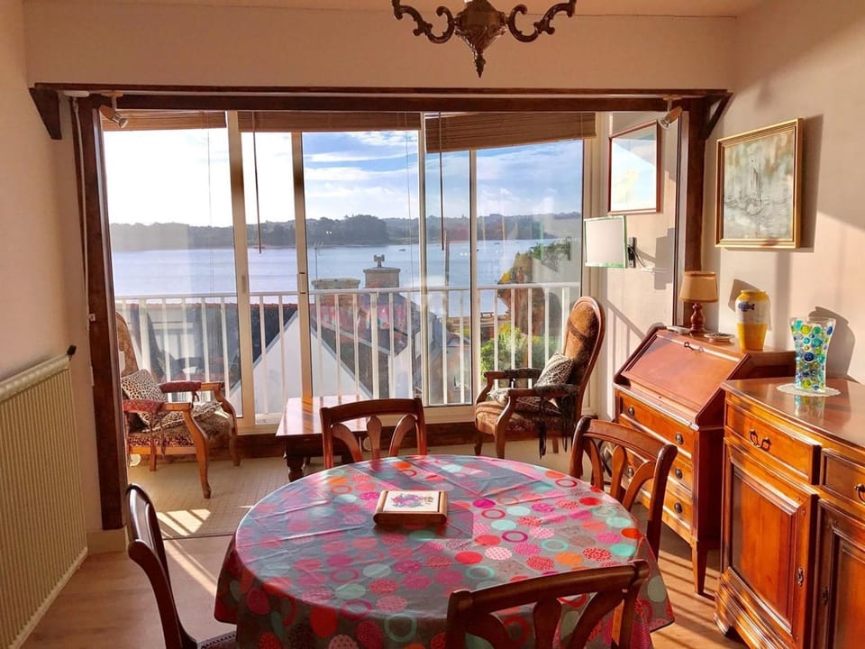 Studio vue mer à Trégastel avec parking privé - FR-1-368-223 Apartment in Trégastel