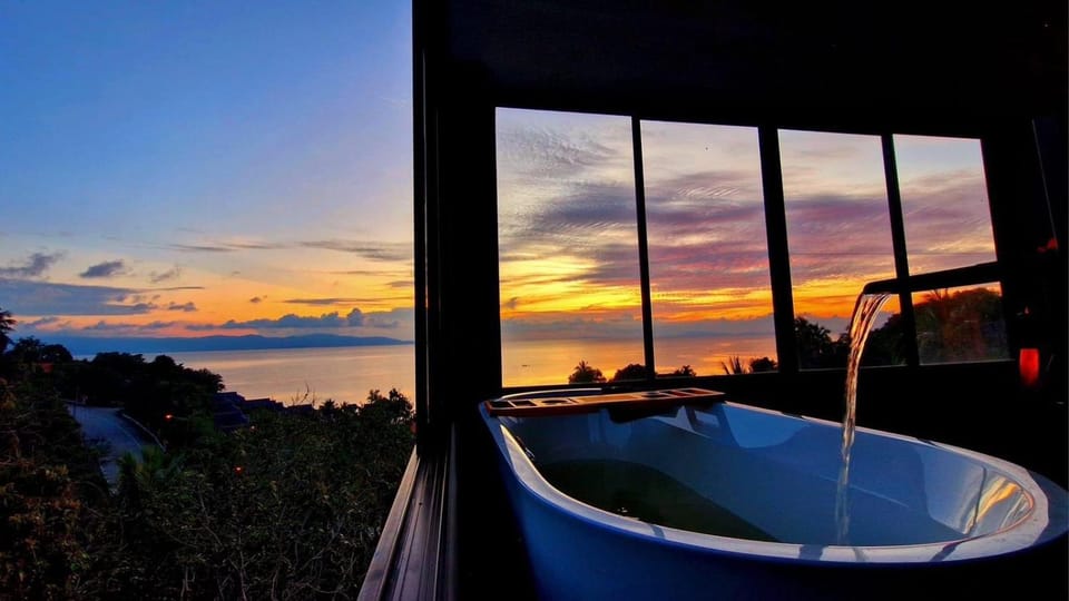 Natural landscape, Hot Tub, Sea view, Sunset