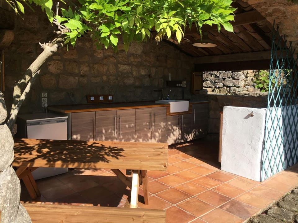 Dining area, Communal kitchen