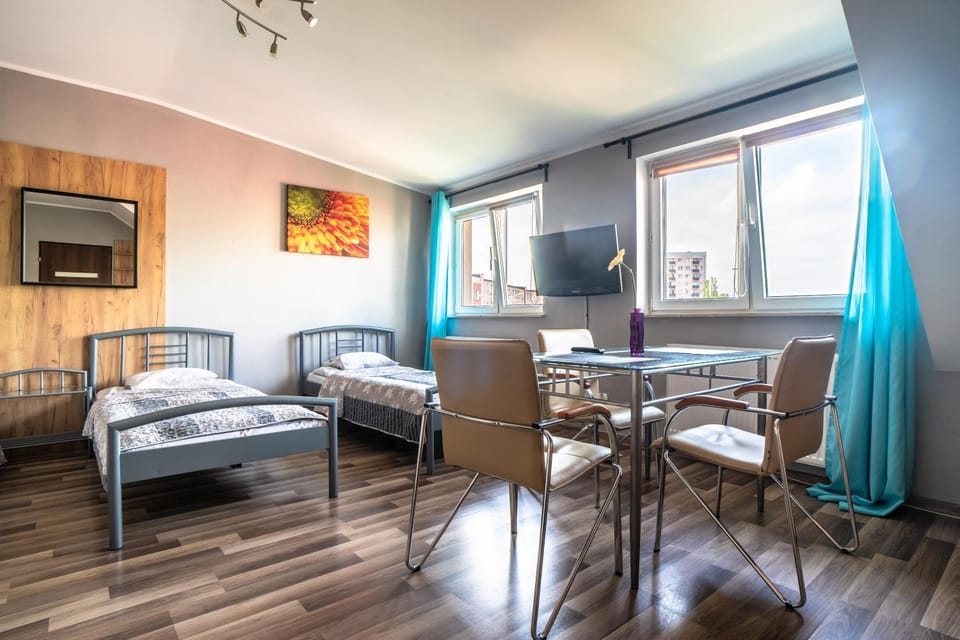 SUNNY GLOW Studio LOQUS Apartment in Masovian Voivodeship