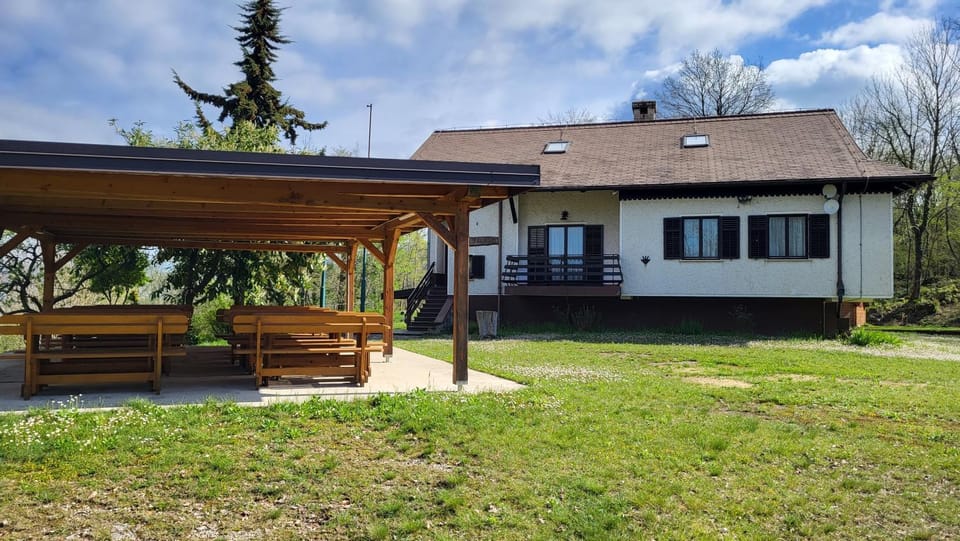 Koča sredi gozda Bed and Breakfast in Friuli-Venezia Giulia