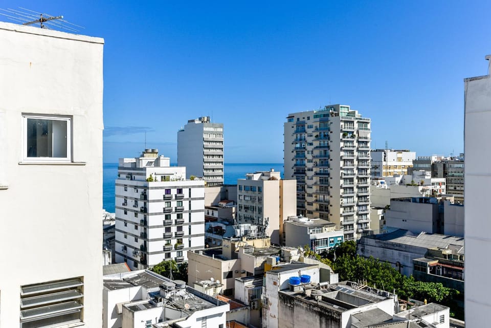 City view, Sea view