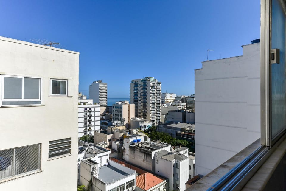 City view, Sea view