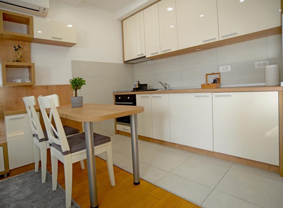 A Blok A8 Apartment in Belgrade