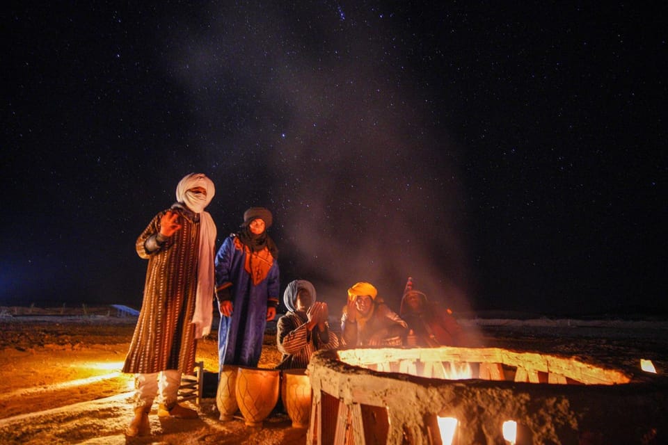 Night, Natural landscape, Activities, group of guests