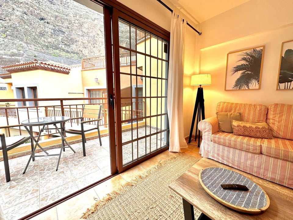 Balcony/Terrace, Living room