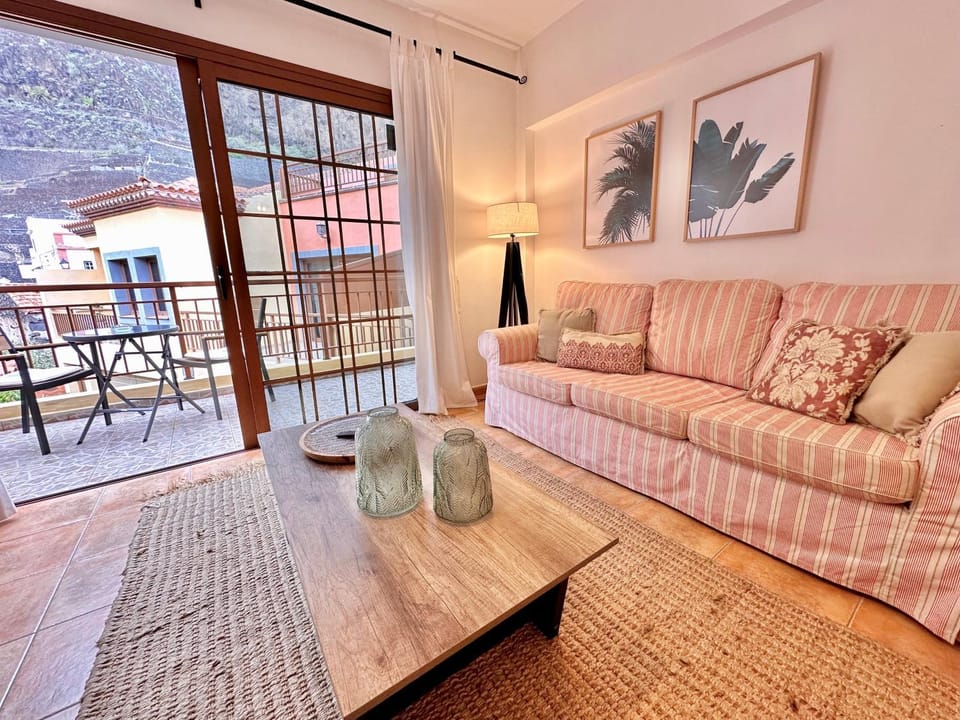Balcony/Terrace, Living room