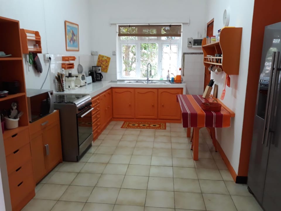 dishwasher, minibar, pet friendly, stove