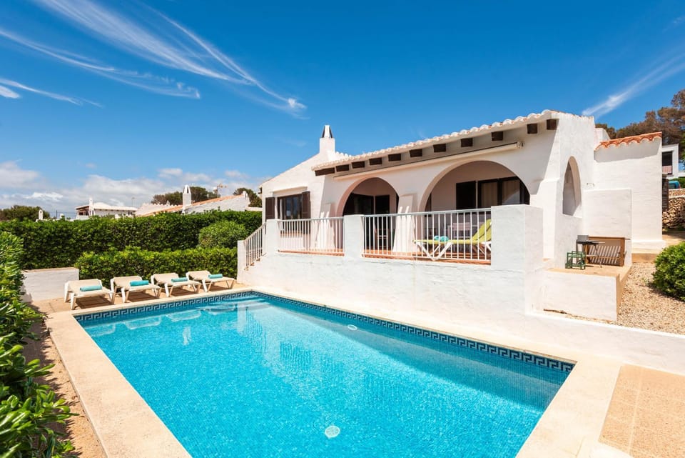 Bini Luna - Binibeca Vell Villa in Binibeca