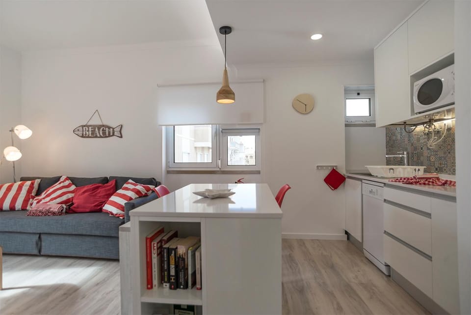 Kitchen or kitchenette, Living room