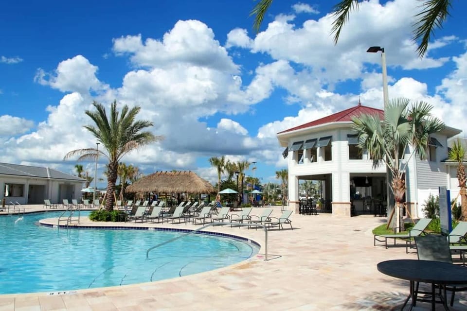 Marvelous 2 Bd Apt Close to Disney at Storey Lake 106 House in Kissimmee