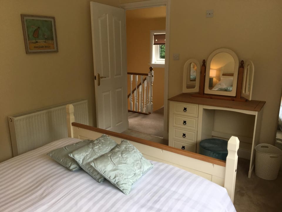 Crescent Corner, Inverness House in Inverness