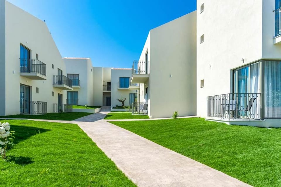 Semes Hotel in Argassi