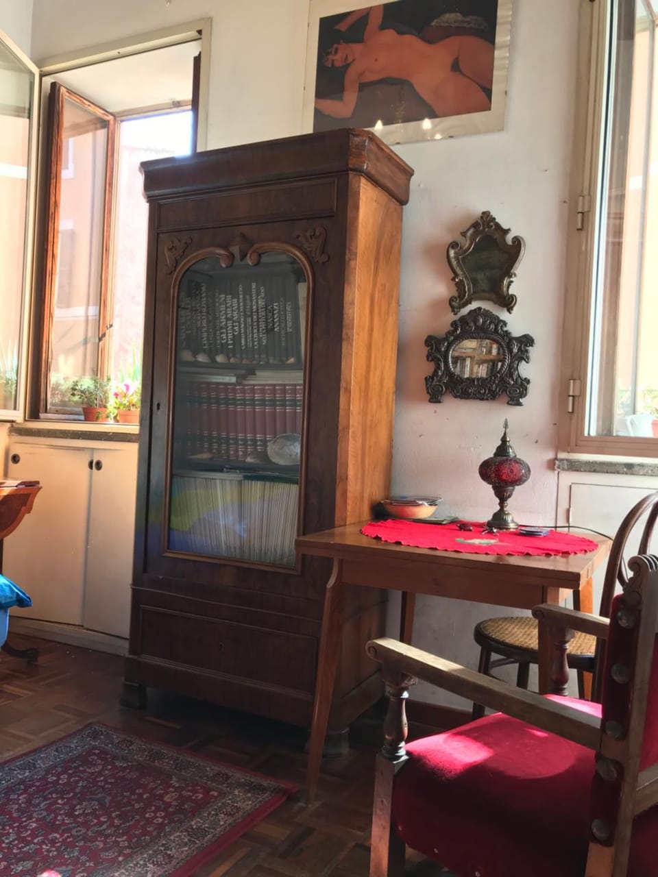 ROOM for rent IN AN ANCIENT PALACE IN ROME TRASTEVERE Vacation rental in Rome