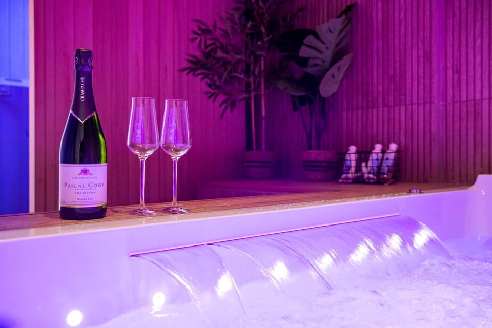 Hot Tub, Spa and wellness centre/facilities