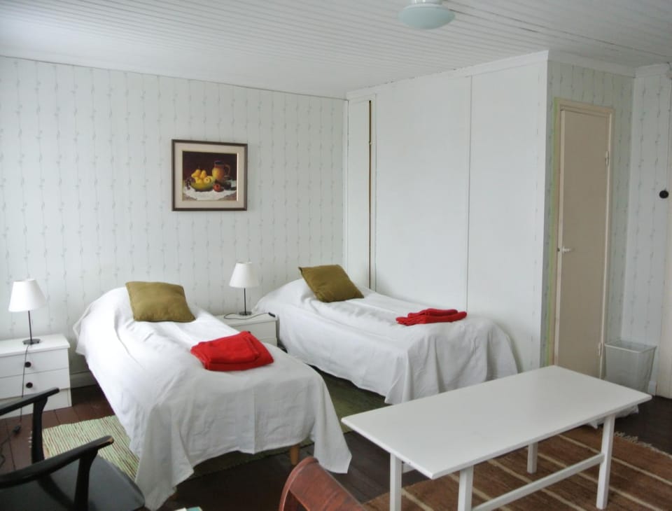 Bed, Photo of the whole room