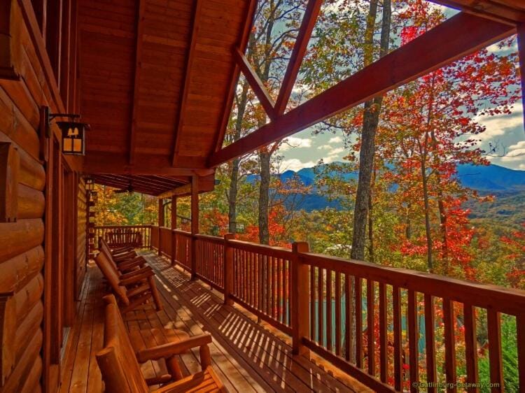 Balcony/Terrace, Seating area, Autumn, Mountain view