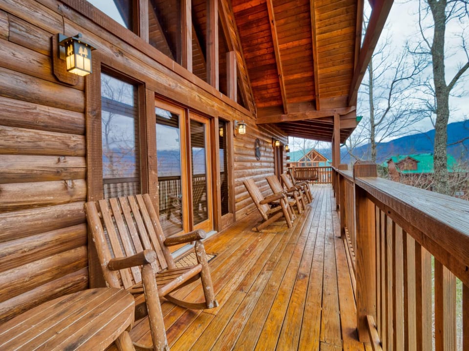 Balcony/Terrace, Seating area, Mountain view, furniture