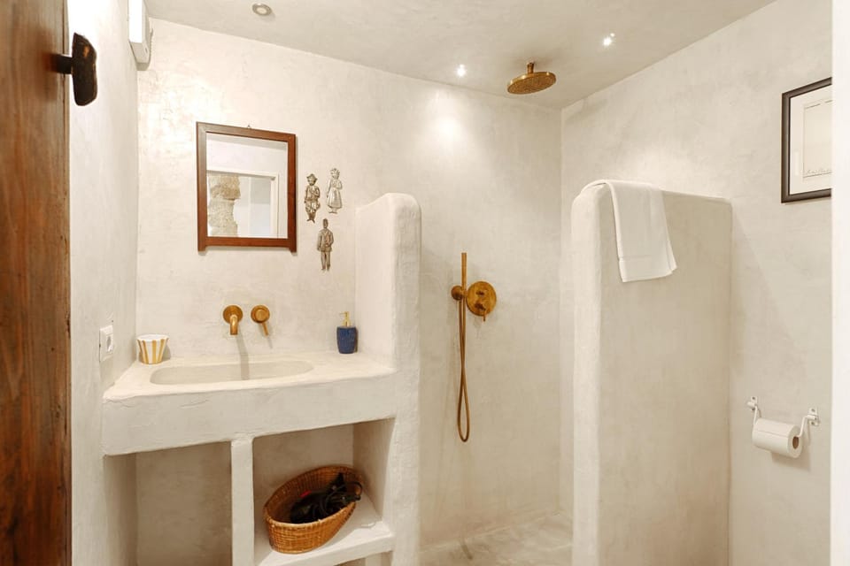 Bathroom, heating, heating, towels, towels