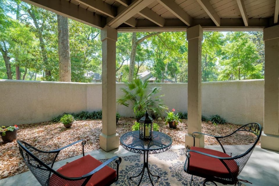 Patio, Garden, Seating area, Garden view
