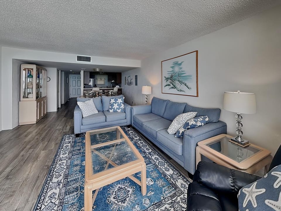 Shores Club 806 Apartment in Daytona Beach Shores