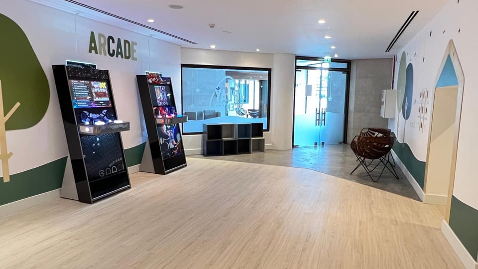 Game Room, Entertainment, young children