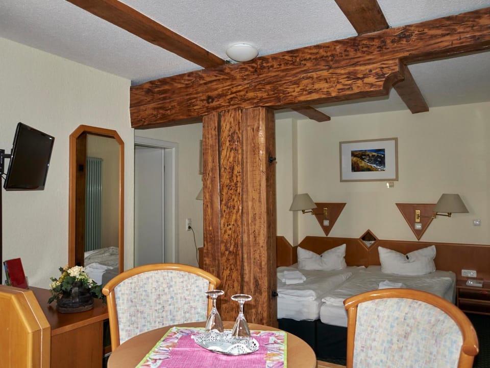 Photo of the whole room, Decorative detail, Bedroom, Family